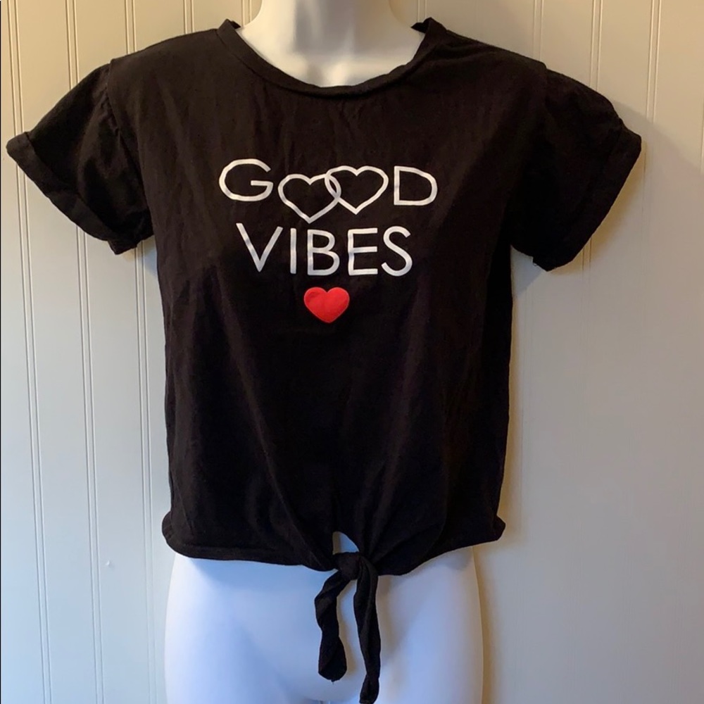 French Pastry Good Vibes T-Shirt with Tie …